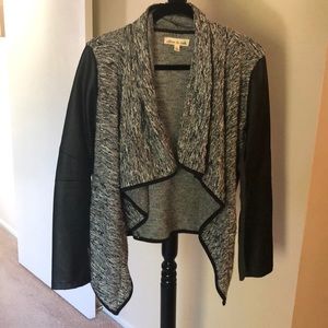 Crop jacket with faux leather sleeves